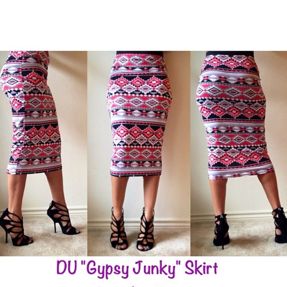 Aztec Print Midi Skirt